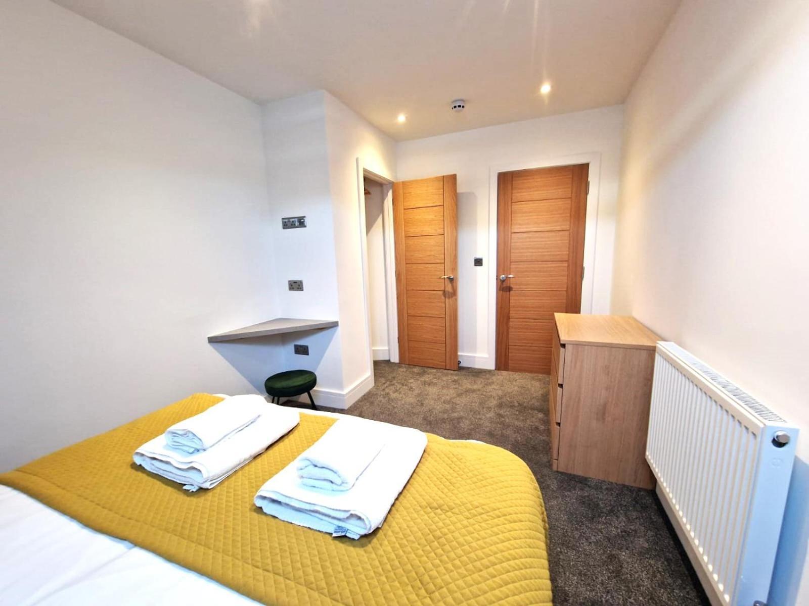 Alberton Apartments - Spacious - Newly Renovated Bristol Luaran gambar